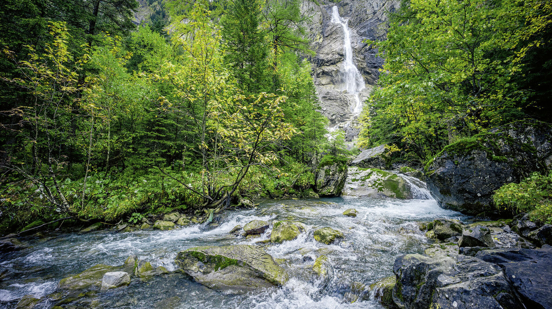 Bergbäche im Berner Oberland